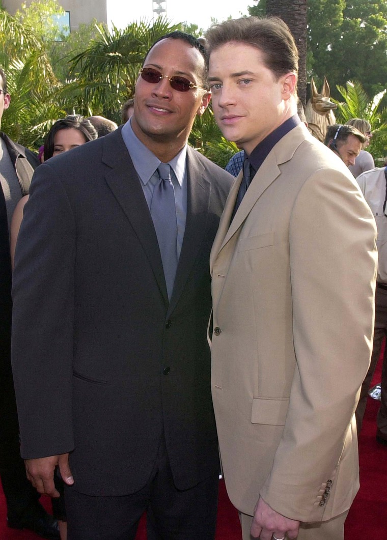 Brendan Fraser and Dwayne Johnson at the premiere of "The Mummy Returns" in 2001