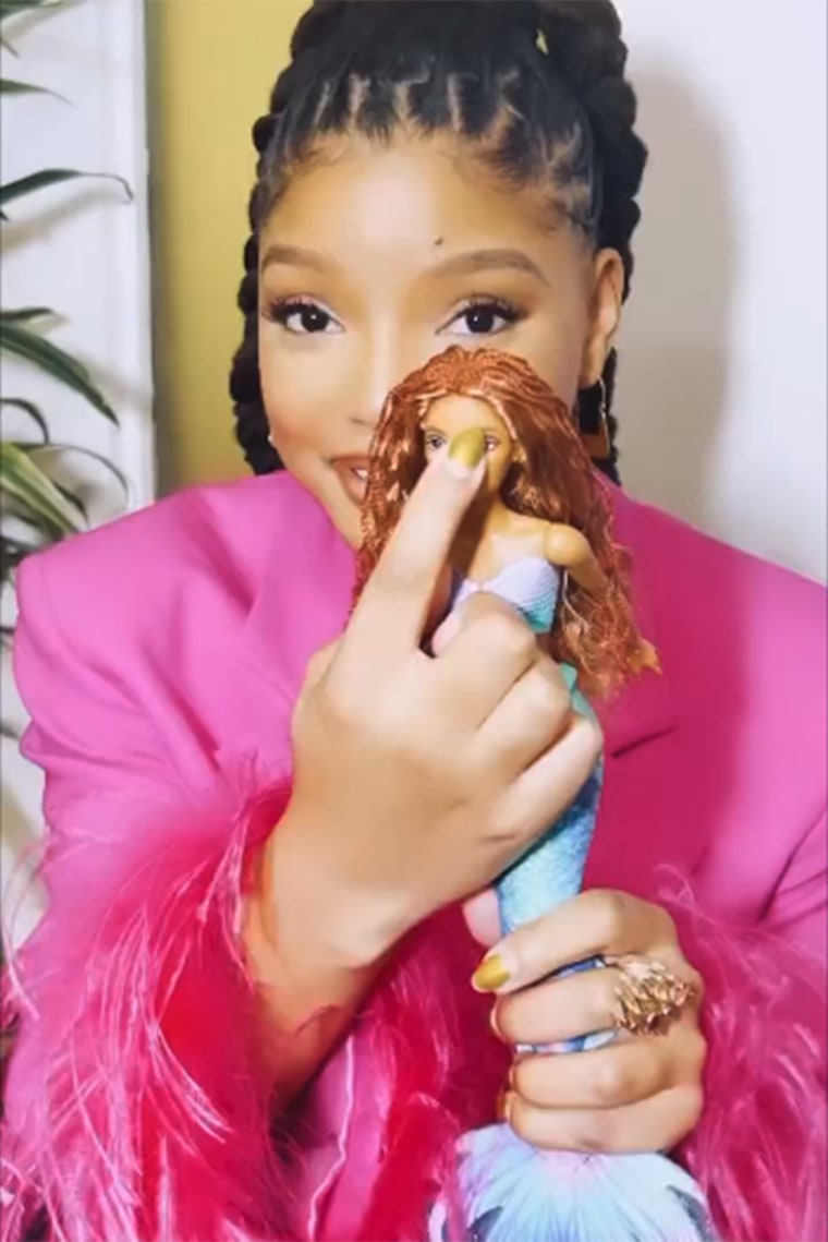 Halle Bailey shows off her new "Little Mermaid" doll.
