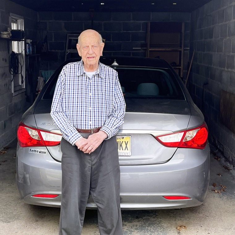 Vincent Dransfield, 109, says he still drives his Hyundai every day.