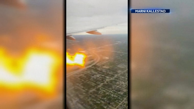 Graban cómo se incendia un motor de un avión de American Airlines en ...