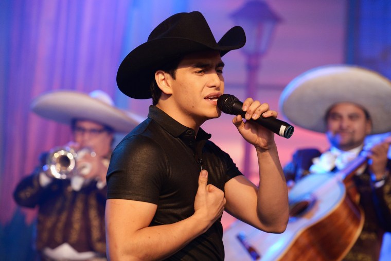Family, fans mourn death of Mexican ballad singer Julián Figueroa, 27, of  heart ailment
