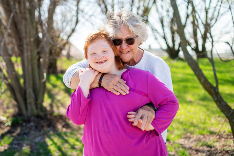 Samantha “Sammee” Lesmeister with her mother Marilyn