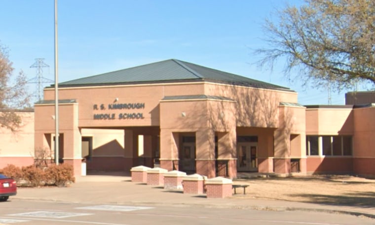 Substitute Teacher Fired In Texas For Promoting Fights Between Students ...