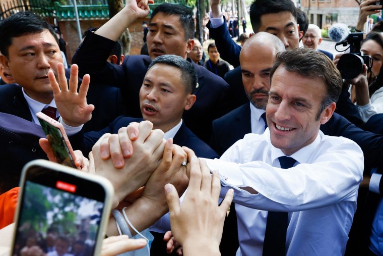 Macron in China