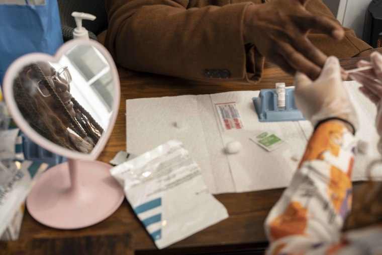 HIV testing at OUTMemphis, a center in Memphis, Tenn., on Jan. 25. 