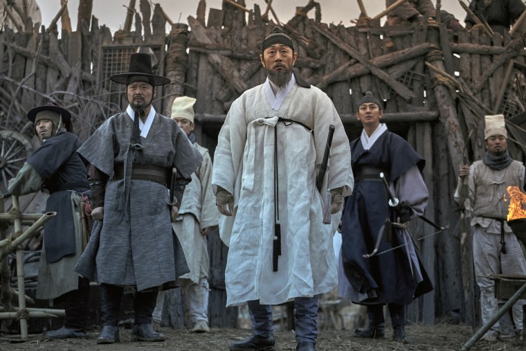 Kim Sang-ho, Heo Joon-ho, and Ju Ji-hoon in "Kingdom".