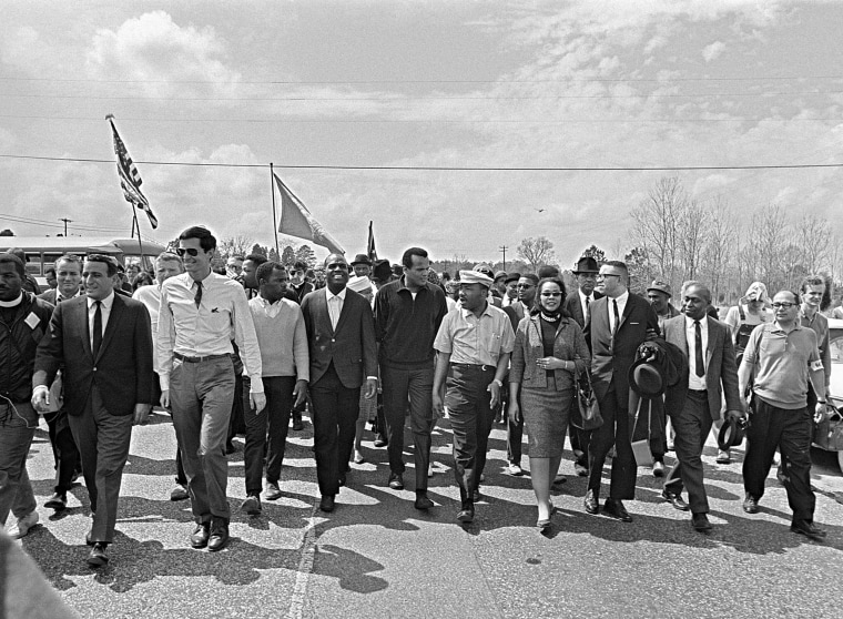 Martin Luther King Jr., Coretta Scott King, Harry Belafonte