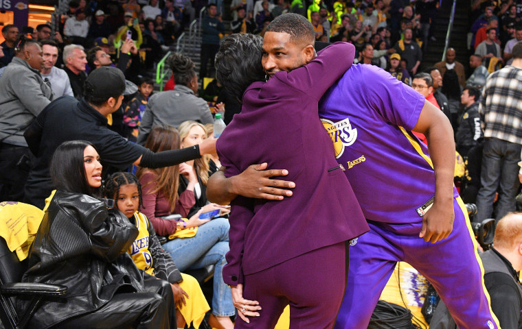 Kris Jenner hugs Tristan Thompson before a basketball game between the Los Angeles Lakers and the Memphis Grizzlies.