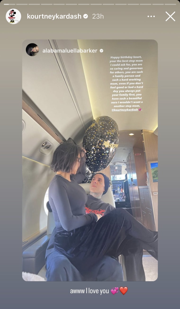 Travis Barker's 17-year-old daughter wrote a sweet birthday message for Kourtney Kardashian. 
