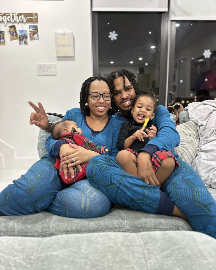 Keith Lee avec sa femme Ronni Lee et leurs enfants Karter et Riley.