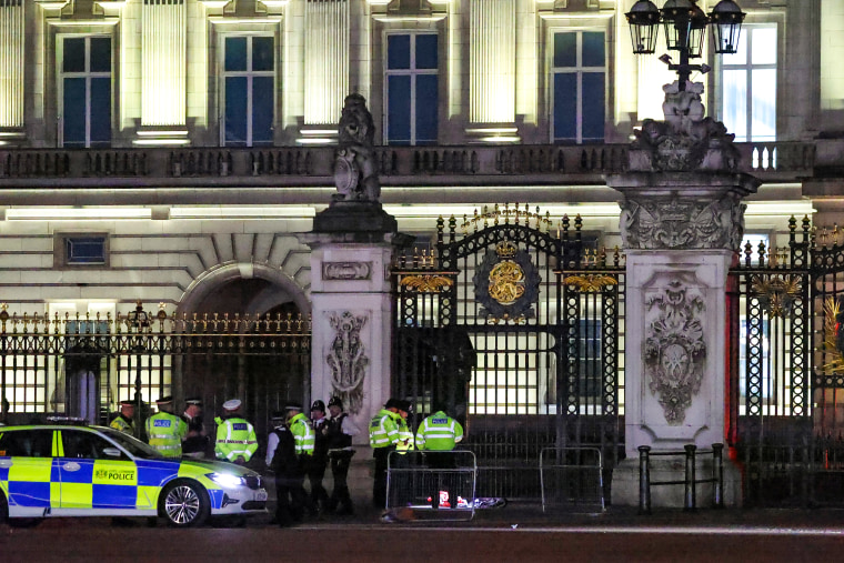 Image: Police at the scene outside Buckingham Palace after a man was arrested and a subsequent controlled explosion was carried out on May 2, 2023 in London.