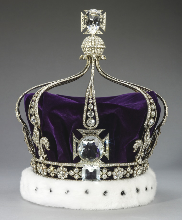 Corona de la reina María.