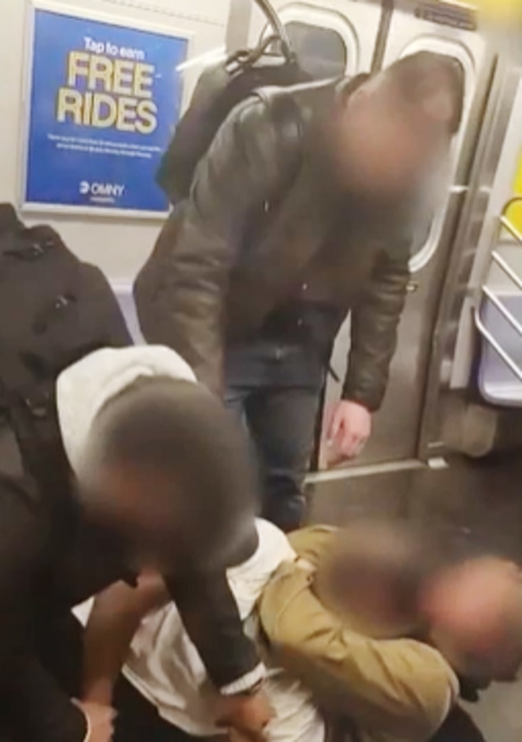 Video shows NYC subway confrontation end with fatal chokehold