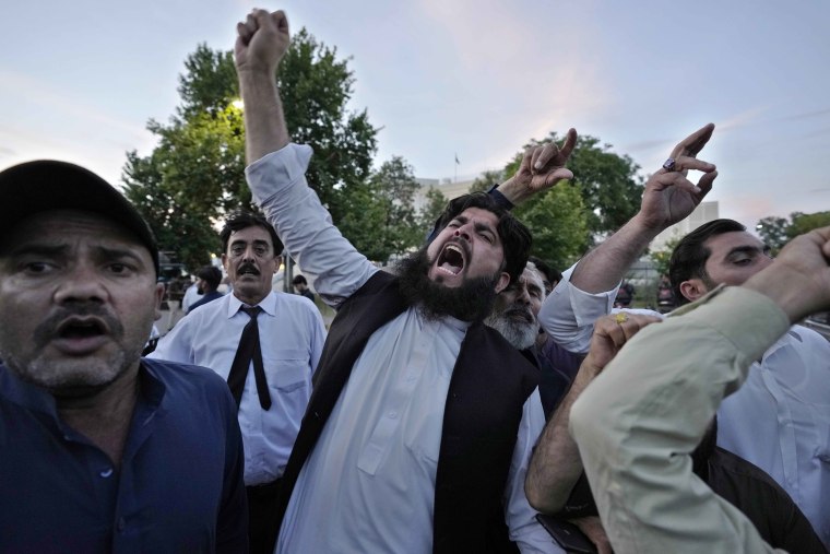 Pakistan’s Supreme Court has ordered the release of Khan, whose arrest earlier this week sparked a wave of violence across the country by his supporters. 