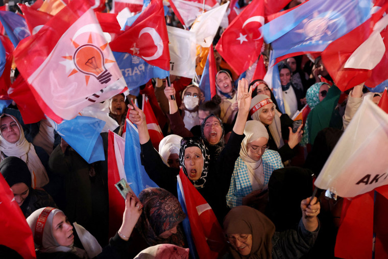 Supporters of Turkish President Recep Tayyip Erdoğan wait for general election results in Ankara, on May 14, 2023.