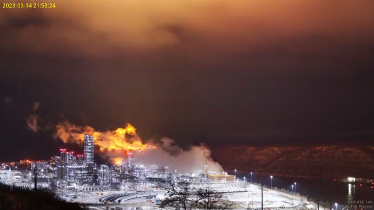 The Breathe Cam captured the moment on the evening of March 14, 2023 when Shell activated flares, causing an orange glow visible around the plant.