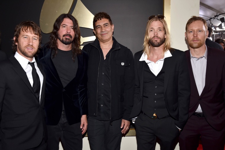 La 58.ª entrega de los premios GRAMMY - Alfombra roja