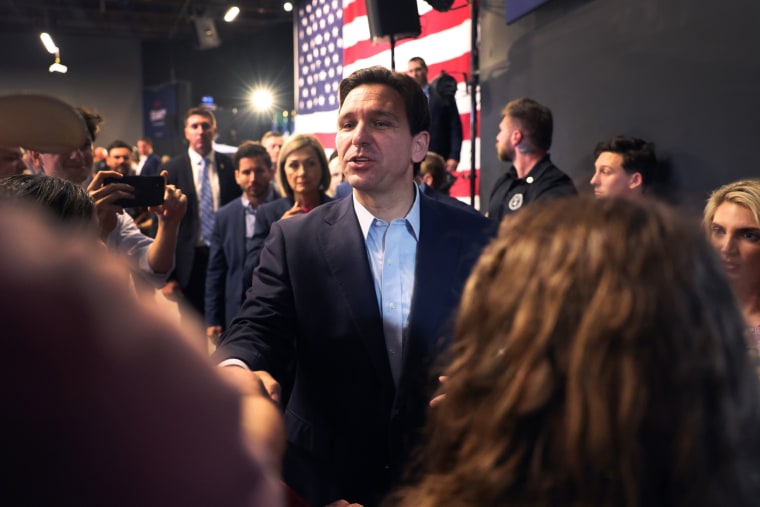 Image: Ron DeSantis Holds First Presidential Campaign Events Across Iowa
