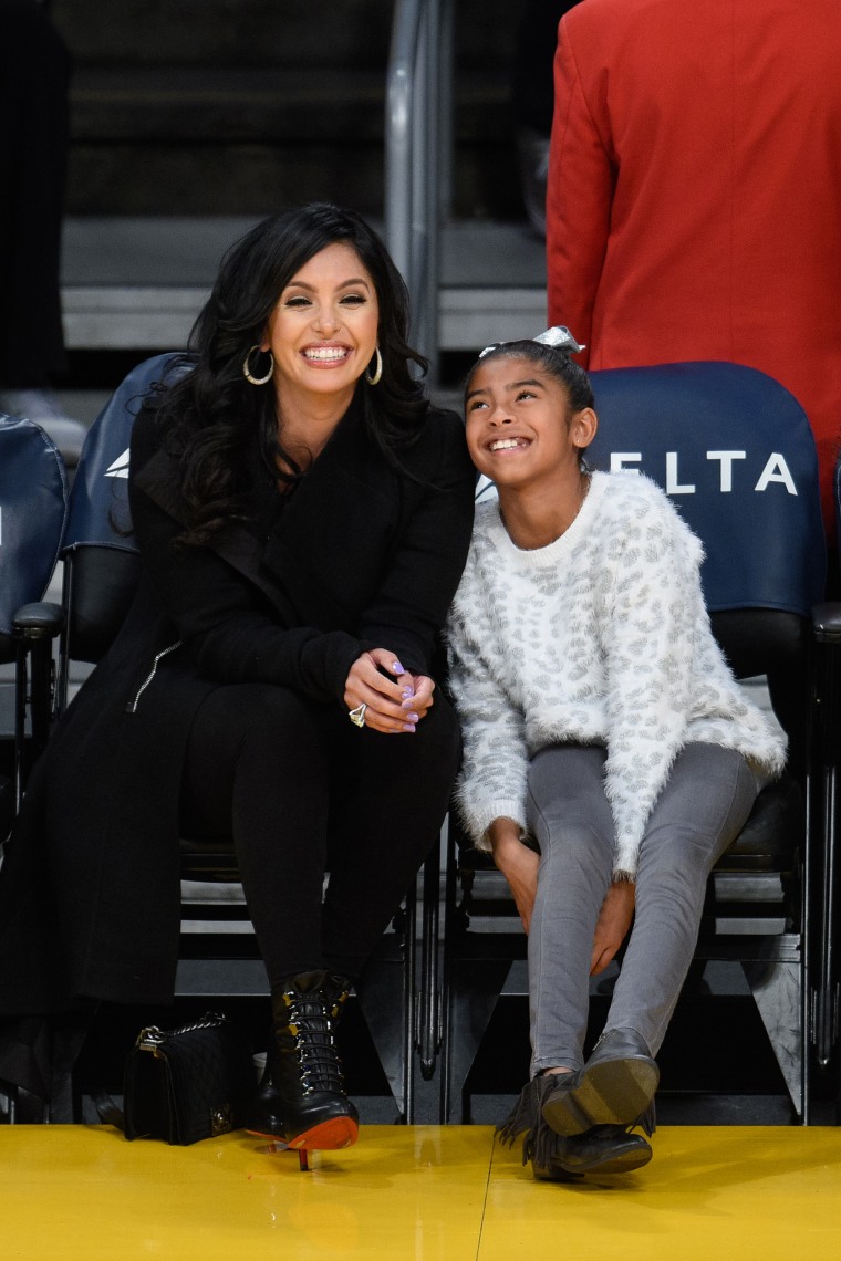 Vanessa Bryant and Gianna Maria-Onore Bryant attend a basketball game between the Indiana Pacers and the Los Angeles Lakers at Staples Center on November 29, 2015 in Los Angeles, California.  