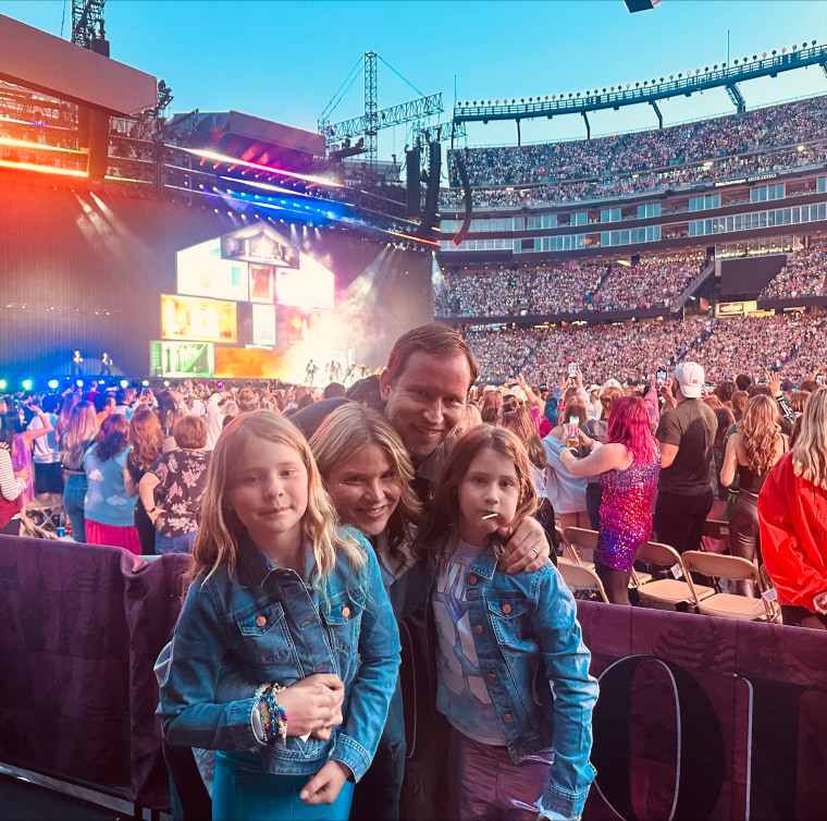 Jenna and her family at the Taylor Swift concert.
