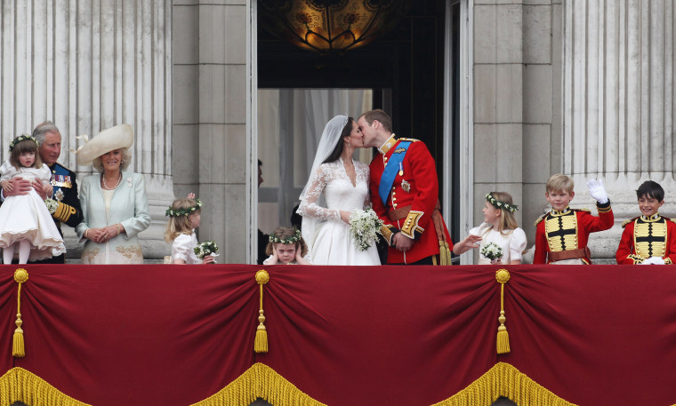 Royal Wedding - The Newlyweds Greet Wellwishers From The Buckingham Palace Balcony