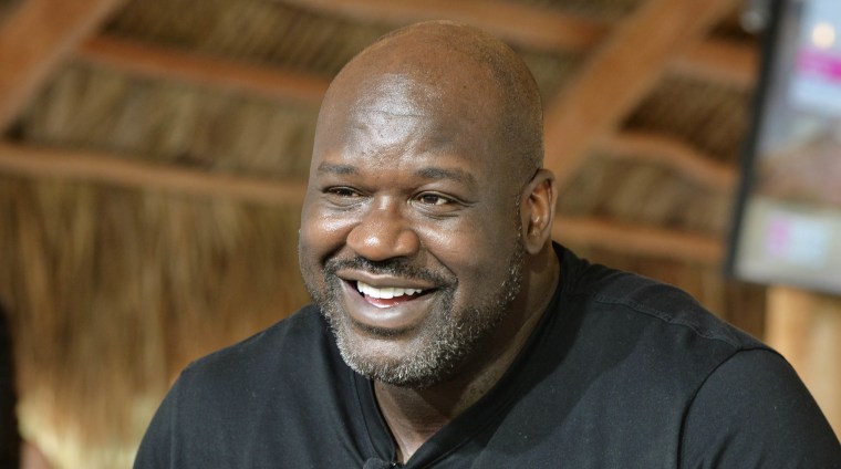 Shaquille O'Neal Gives Cooking Lesson At Yellow Green Farmers Market