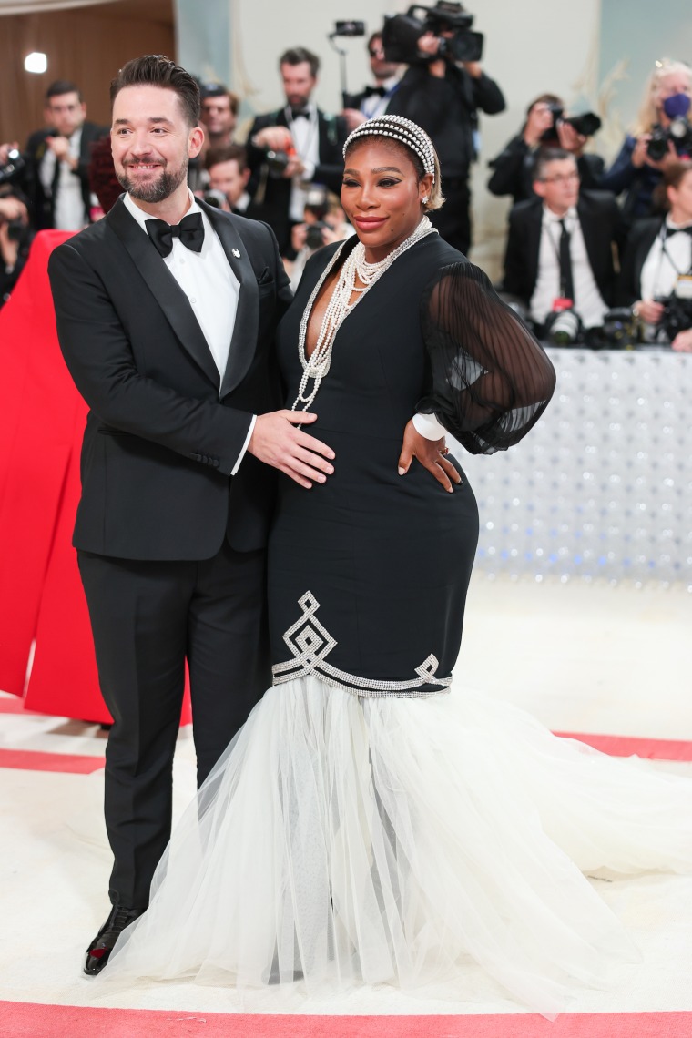 Alexis Ohanian and Serena Williams at the 2023 Met Gala on  May 1, 2023 in New York, New York.