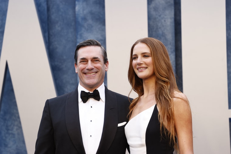 Jon Hamm et Anna Osceola