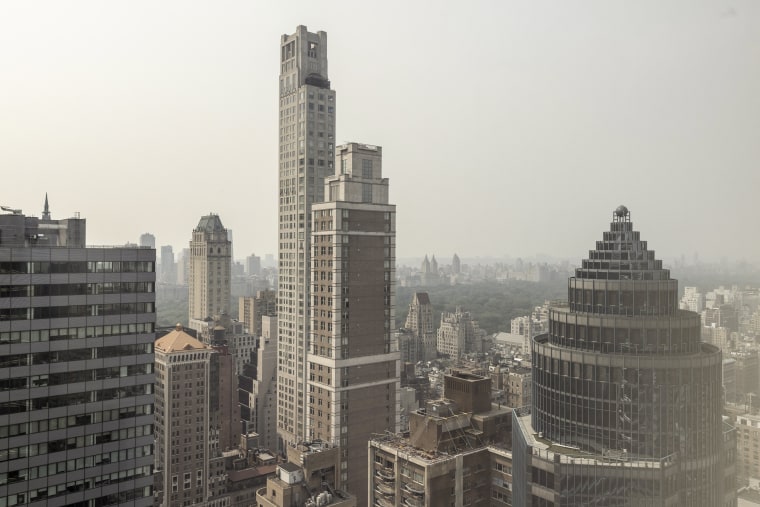 Buildings shrouded in smoke from Canada wildfires, in New York on June 6, 2023. 