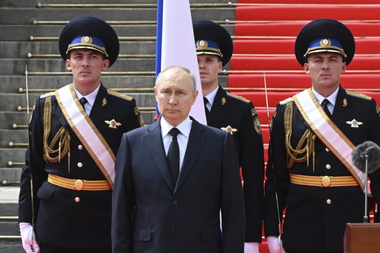 Discours de Poutine en Russie