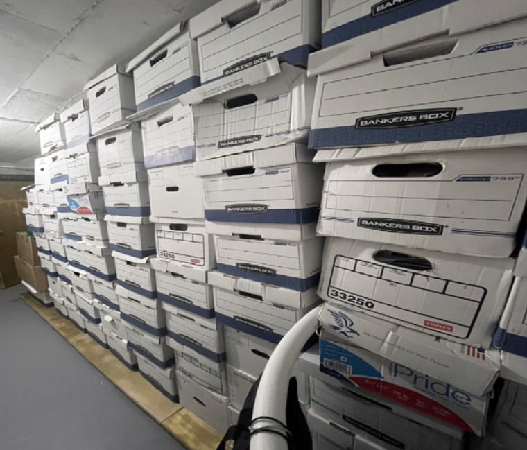 Cajas con documentos en un almacén en Mar-a-Lago, Florida.