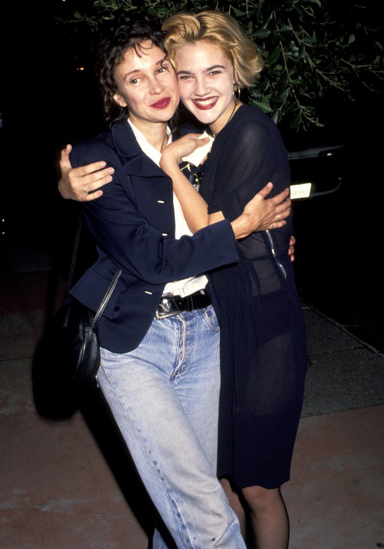 Drew Barrymore (R) and mom Jaid Barrymore (L) at the Matthew Rolston Exhibit on October 23, 1991.