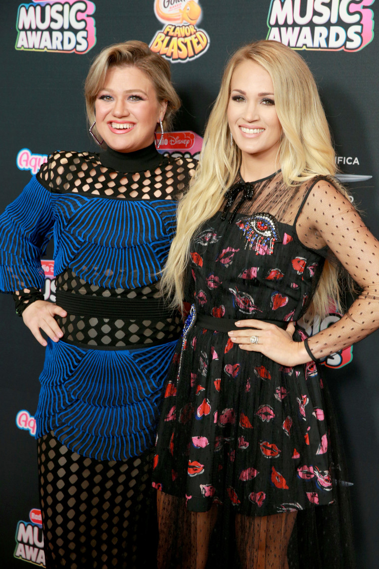 Kelly Clarkson et Carrie Underwood