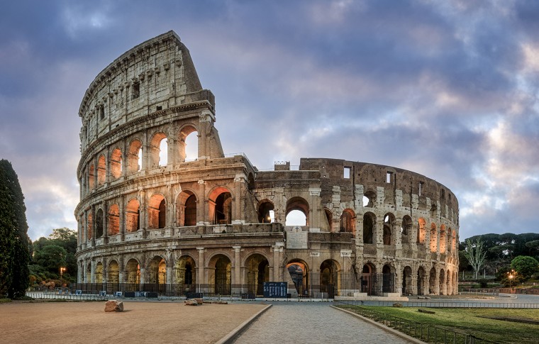 Man carves names in colosseum