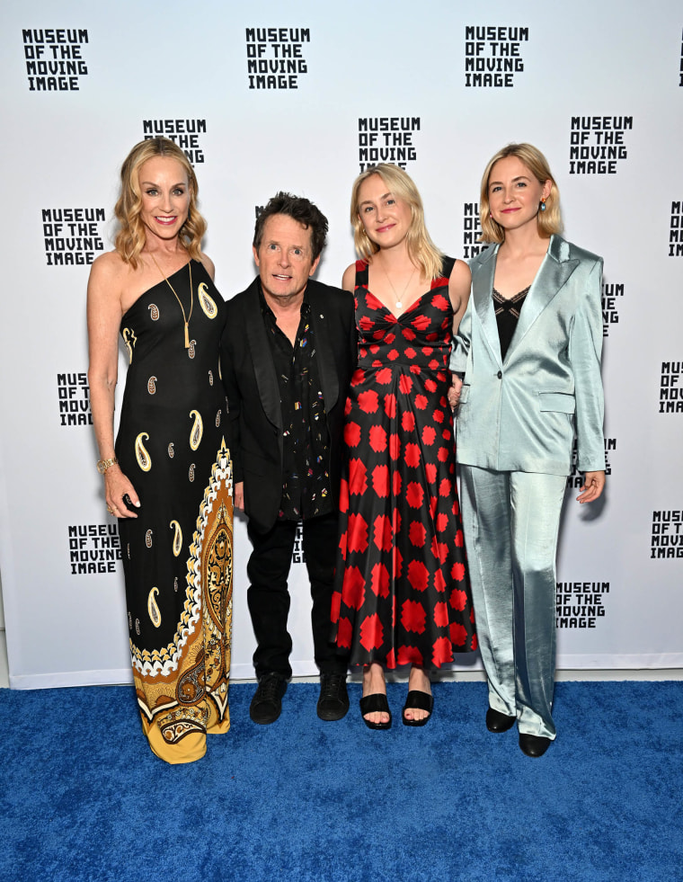 Michael J. Fox’s Twin Daughters Join Him As He Receives Lifetime