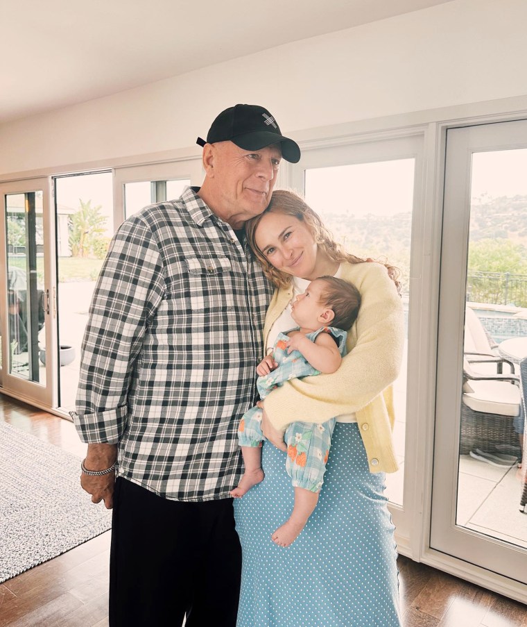 Rumer Willis and Bruce Willis with her daughter Louetta