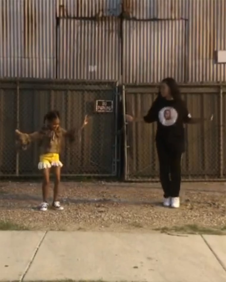 Solange Knowles et sa nièce, Rumi Carter, ont montré leurs mouvements de danse synchronisés.