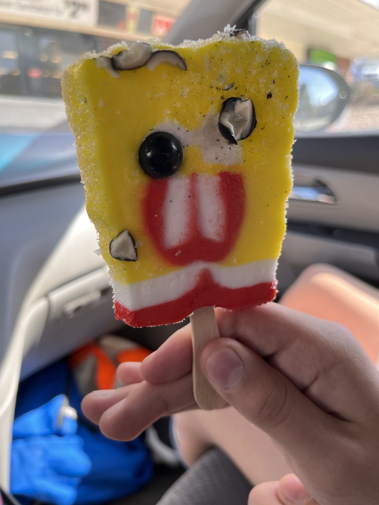 PSA- SPONGEBOB ICECREAM DOESNT HAVE GUMBALL EYES ANYMORE. #conspiracy