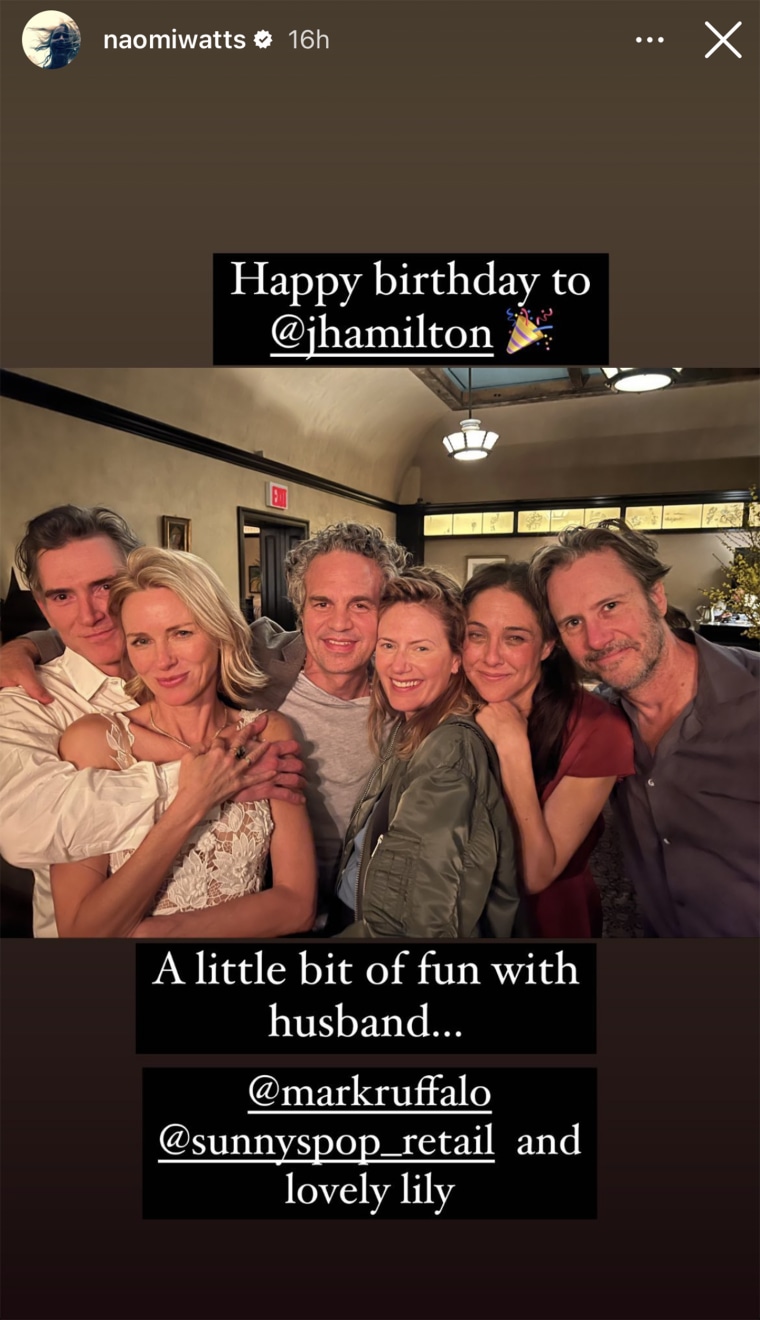 Naomi Watts and Billy Crudup are all love, posing with friends, including fellow actor Mark Ruffalo.
