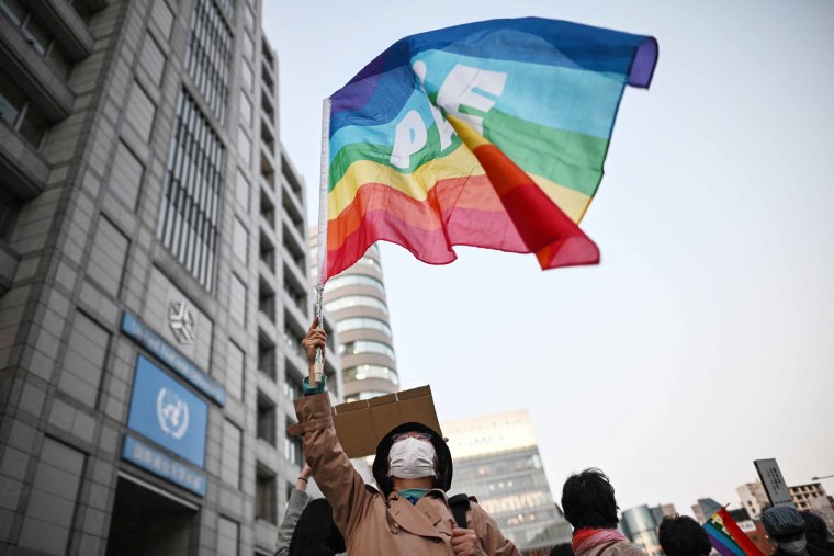 Toilet limits for transgender woman ‘unacceptable,’ Japan’s top court
