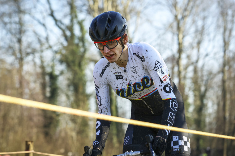 Austin Killips competes during the women's elite race of the "Kasteelcross" cyclocross cycling event in Zonnebeke, Belga
