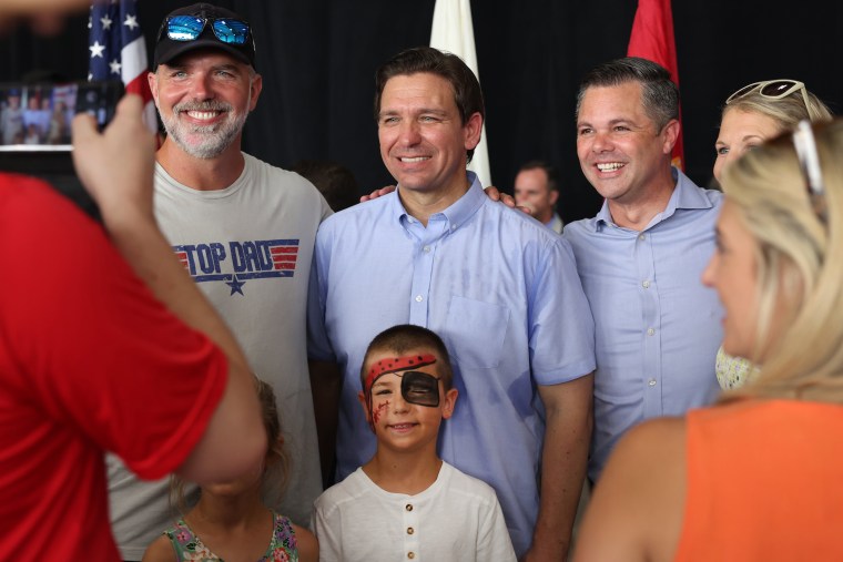 Image: Republican Presidential Candidate Ron DeSantis Campaigns In Iowa