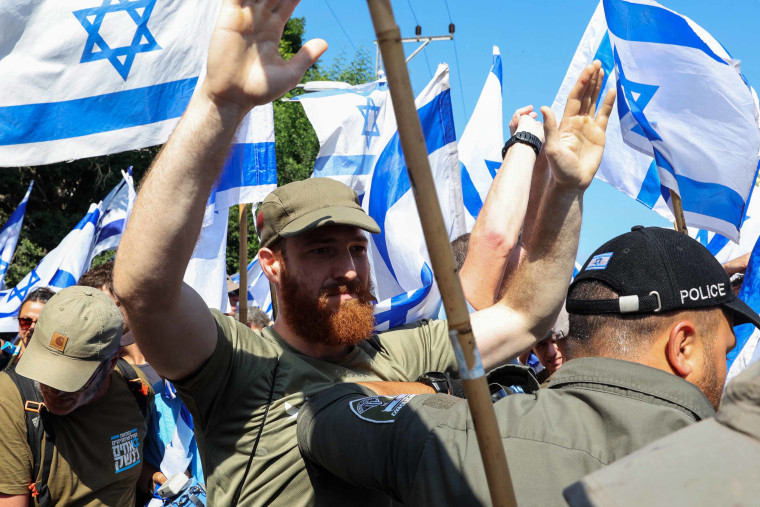 Manifestación de reservistas militares israelíes en Tel Aviv