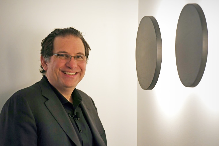 Kevin Mitnick in Denver to give a presentation to BBVA Compass Bank customers