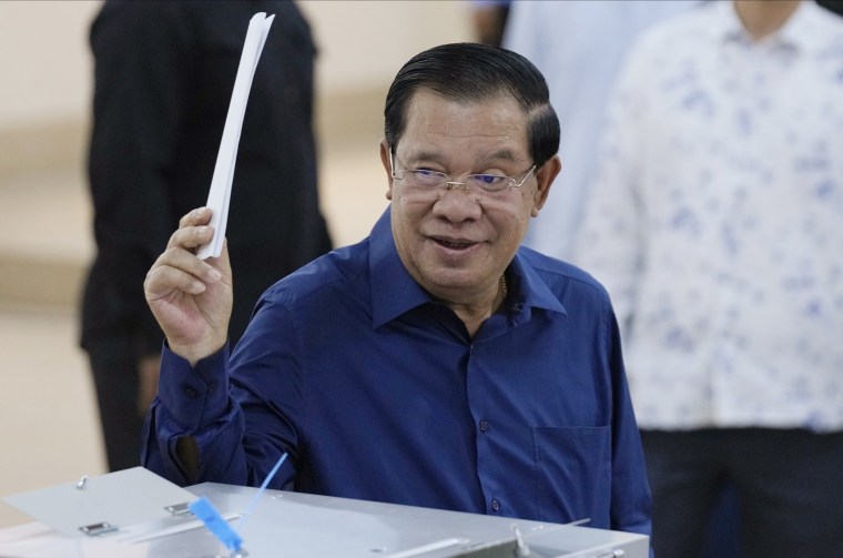 Cambodian Prime Minister Hun Sen of the Cambodian People's Party before voting at a polling station at Takhmua in Kandal, Cambodia