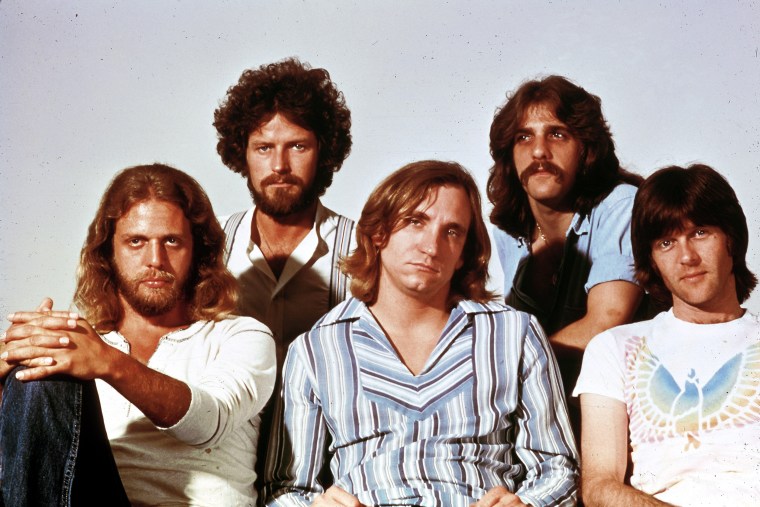 Photo of Glenn FREY and Joe WALSH and Don HENLEY and Don FELDER and EAGLES and Randy MEISNER

UNSPECIFIED - JANUARY 01:  Photo of Glenn FREY and Joe WALSH and Don HENLEY and Don FELDER and EAGLES and Randy MEISNER; L-R: Don Felder, Don Henley, Joe Walsh, Glenn Frey, Randy Meisner - posed, studio, group shot - Hotel California era
