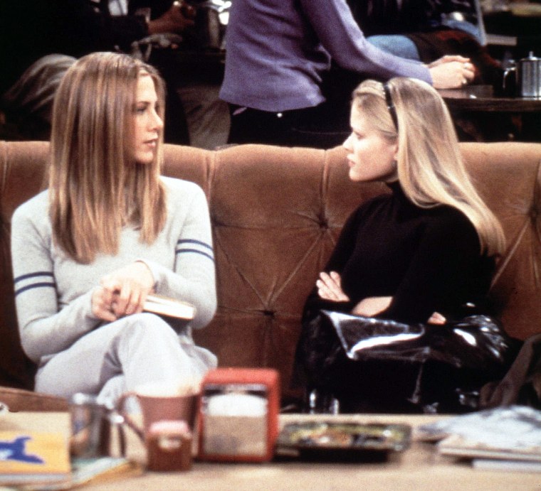 Jennifer Aniston and Reese Witherspoon in "The One With Rachel's Sister" in "Friends."