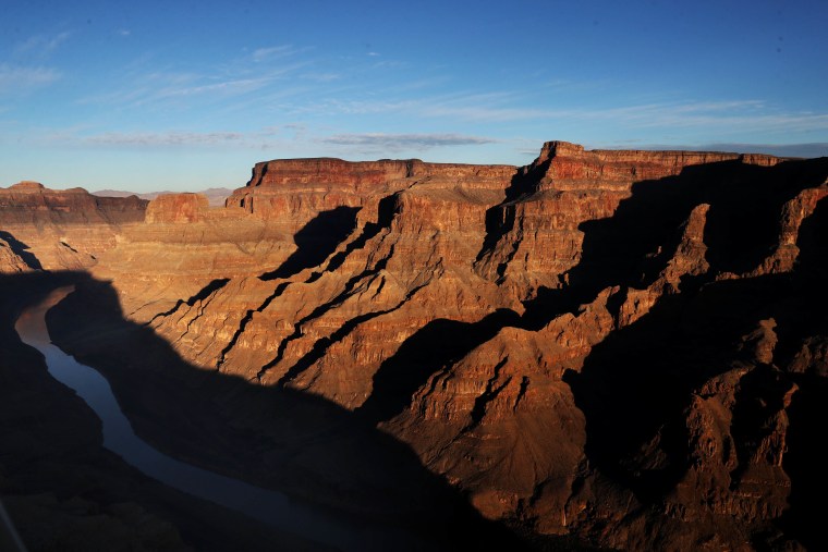 1 dead, more than 50 injured after bus rolls over near Grand Canyon