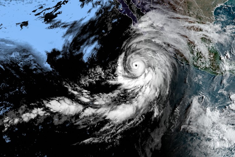 Hurricane Hilary Could Bring Record Rainfall To Parts Of The Southwest   230818 Hurricane Hilary Ew 953a 9a8fab 