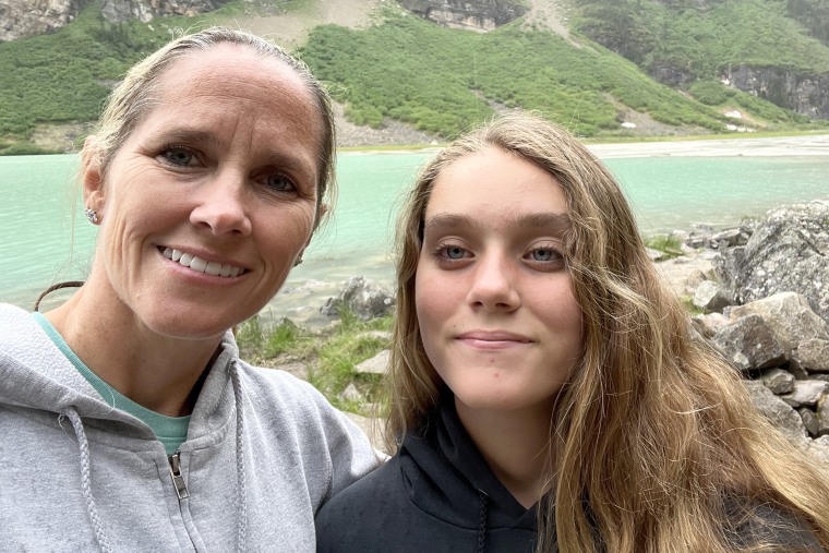 Mindi Cherry, 46, and her daughter Grace Cherry, 12.